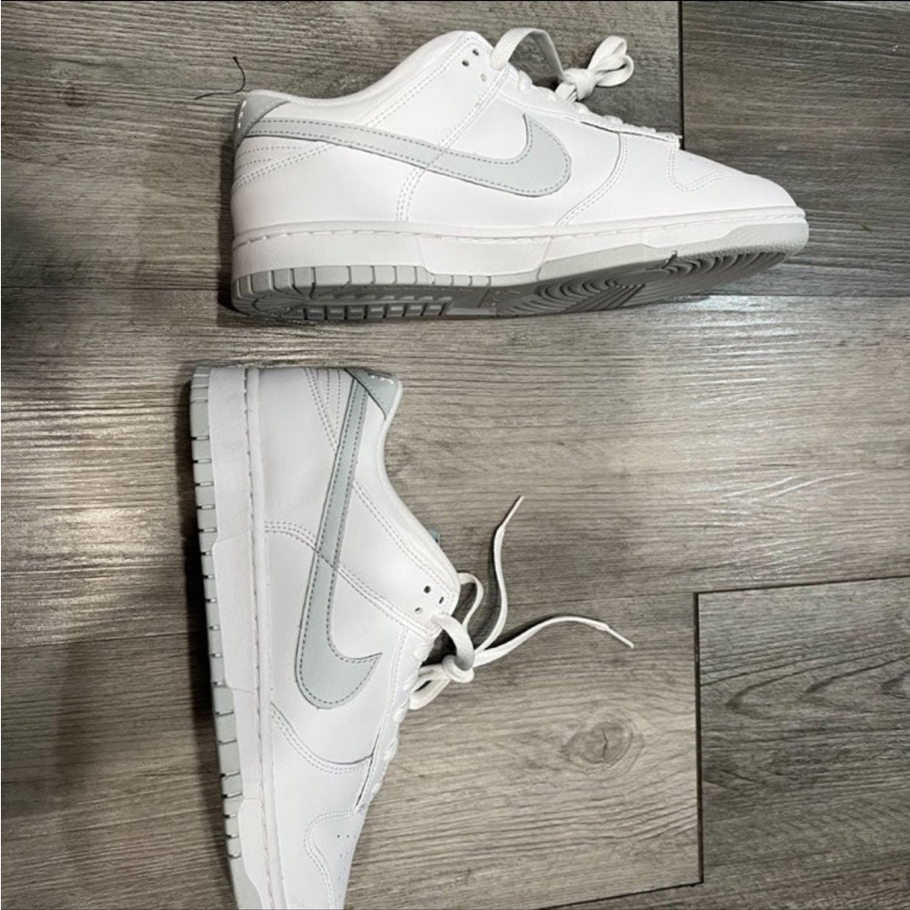 Platinum Nike dunk low